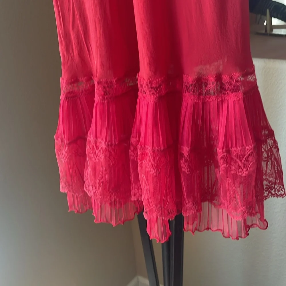 Beautiful sexy silk Agent Provocateur sleep wear - Picture 3 of 6